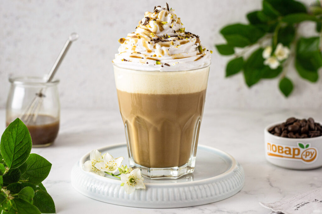 Фото 46 — Карамельный латте: десертный напиток для сладкого утра