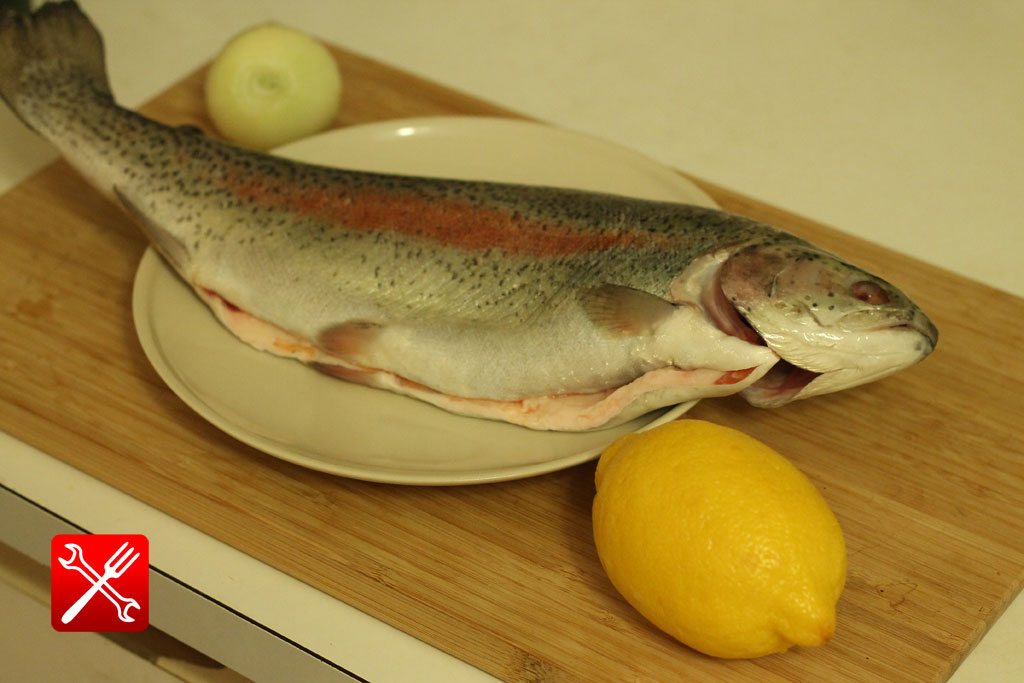 Легкий способ приготовления запеченной форели